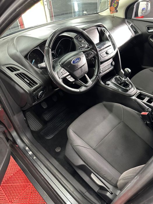 Vand ford focus 2016