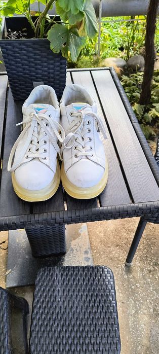 Обувки втора употреба Карл Лагерфелд