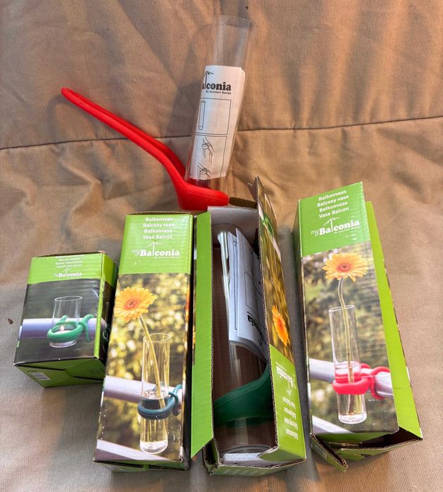 Vaza de Balcon (Balcony Vase) 4 buc