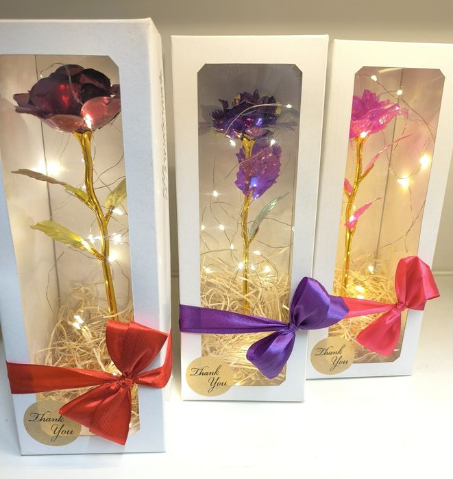 Trandafiri eterni 8 martie