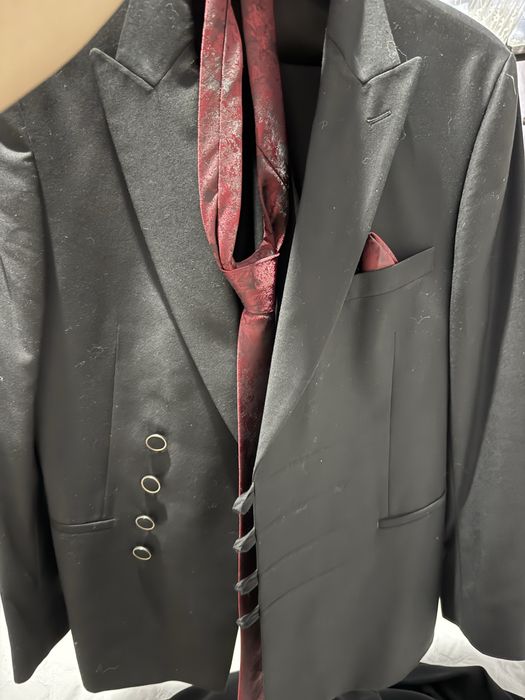 Продам костюм свадебный