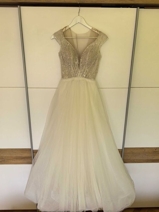 Бутикова булчинска рокля от италиански дизайнер!