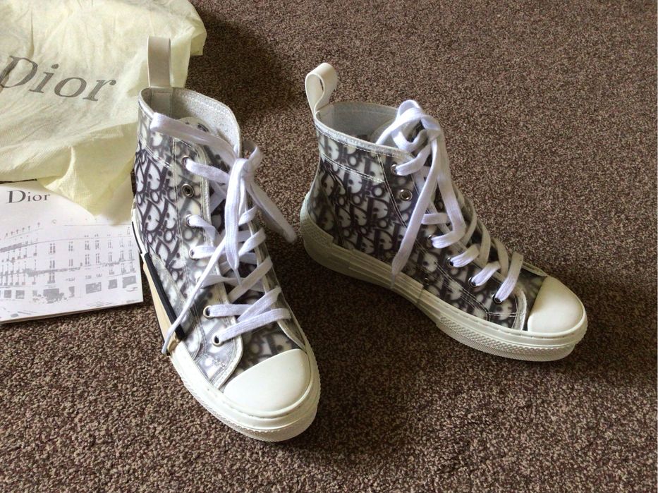 Кеды сникерсы Dior.