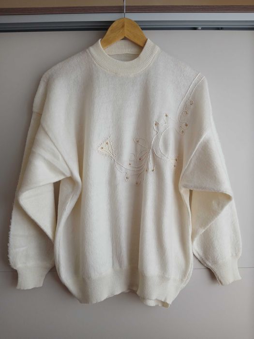 Продавам дамски блузи