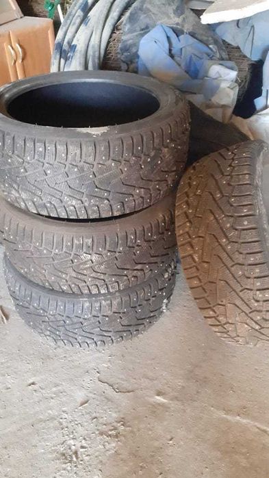 255/40/R19 покрышки