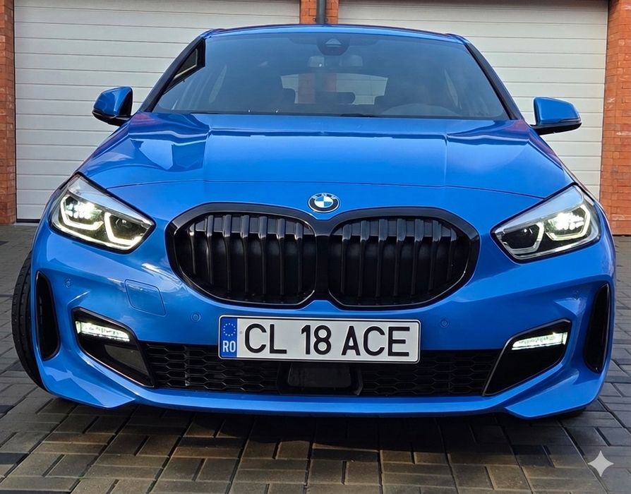 BMW * 118D * albastru M-Power * F40 * 2.0 diesel * automat * panoramic
