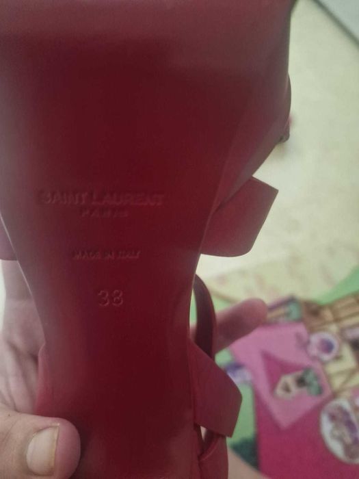 Sandale Yves Saint Laurent