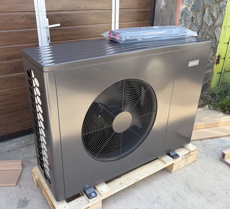 Трифазна термопомпа Jaspi Evo 10-3 8kw Air/Water