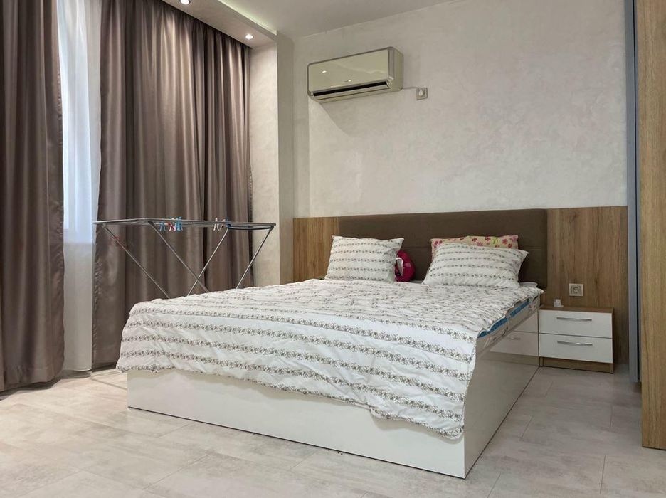 Дава се под наем Едностаен апартамент в Бургас, Лазур - 40 кв.м за 348.84 € - Снимка #3