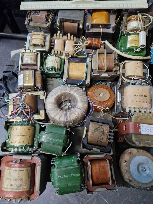 Радиодетали советские. Разные.