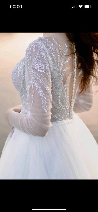 Rochie de mireasa tip printesa