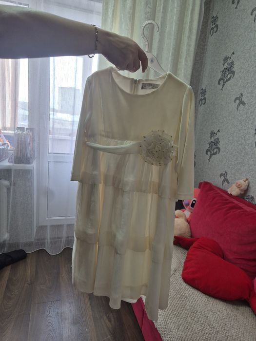 Платье на возраст 7-10 лет .
