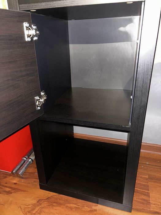 Etajera Ikea Kallax Negru-Maro