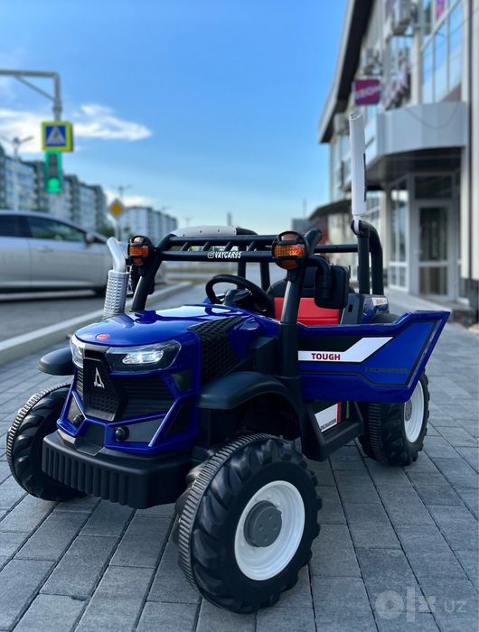 Siniy traktor bolalar mashinasi pultli elektromobil синий трактор по п