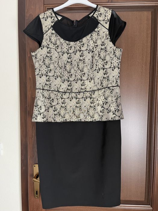 Rochie ocazie mar 46, negru/auriu