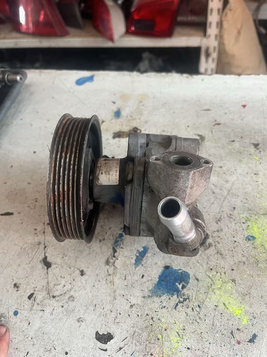 pompa servo audi a4 b8 2.0 tdi