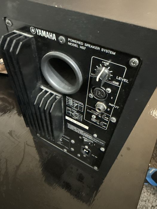 Vand boxe yamaha hs 7