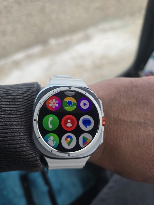 Продам смарт часы Самсунг ултра