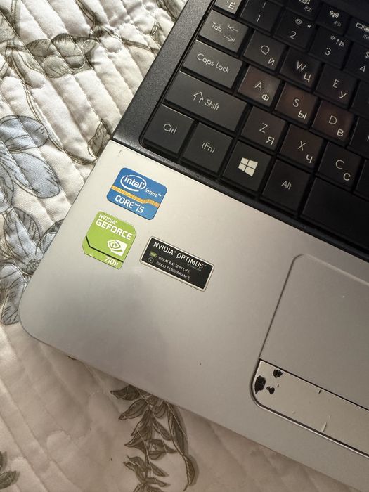 Ноутбук Packard Bell EasyNote TE полностью рабочий