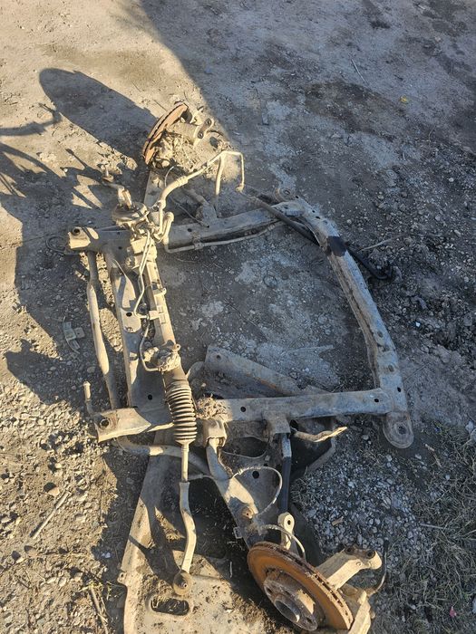 Fuzete cadru motor amortizoare caseta Logan mcv 1.6 16v