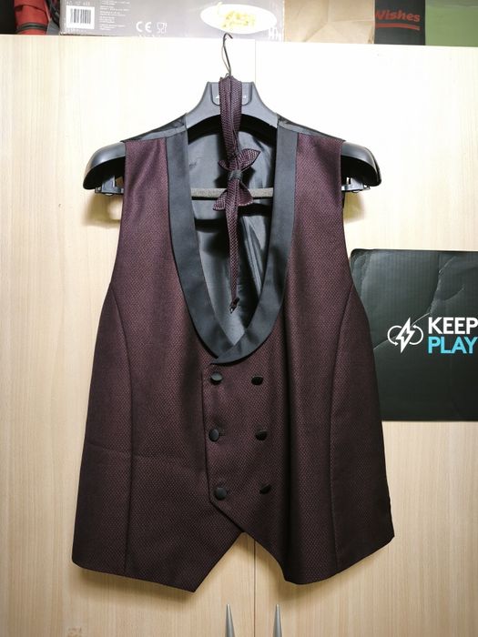 Костюми за поводи