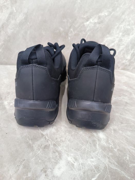 Adidas Terrex номер 46