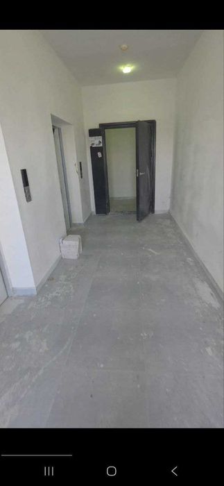 Arzonga 2 xonali kvartira srochna sotiladi