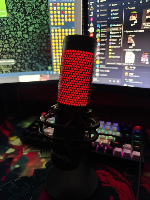 Срочно продам Микрофон HyperX