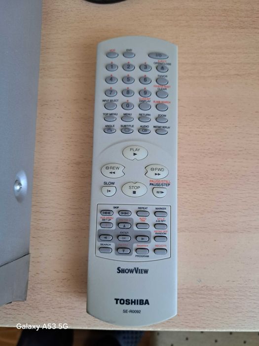 DVD+VCR плеър Toshiba SD-34VL DIV X