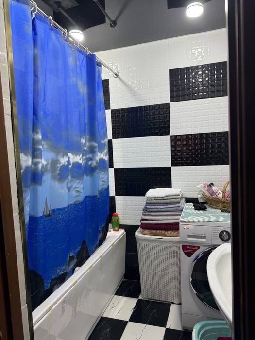 Dom sotiladi lakatsiya bomba