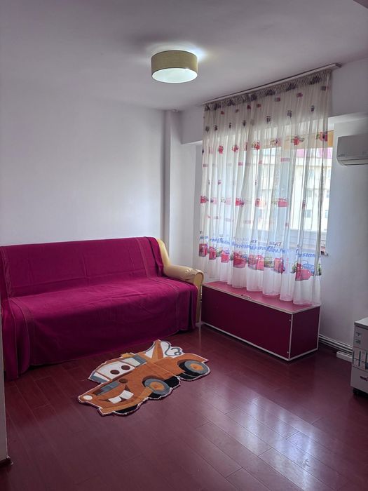 Vand apartament 2 camere