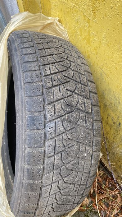 Продам резину на 18 все сезонные