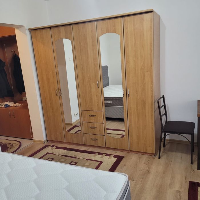 Închiriere garsonieră