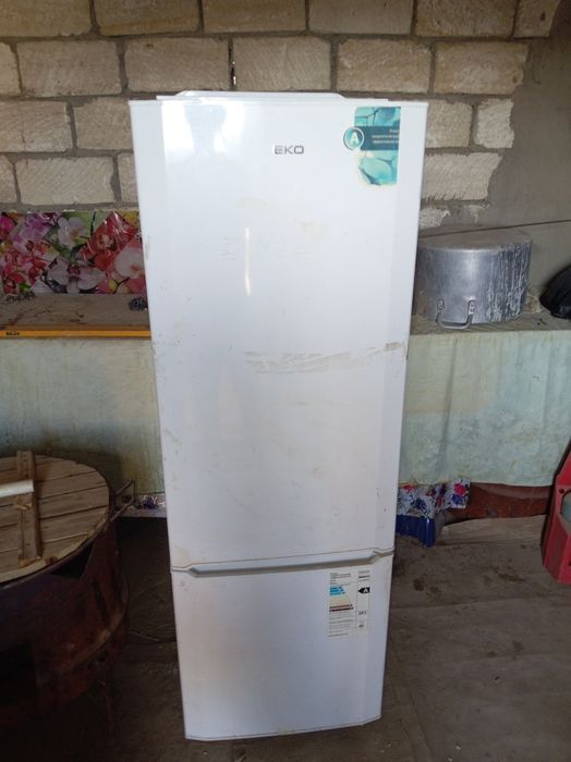 Продаётся холодильник Beko отлично работает