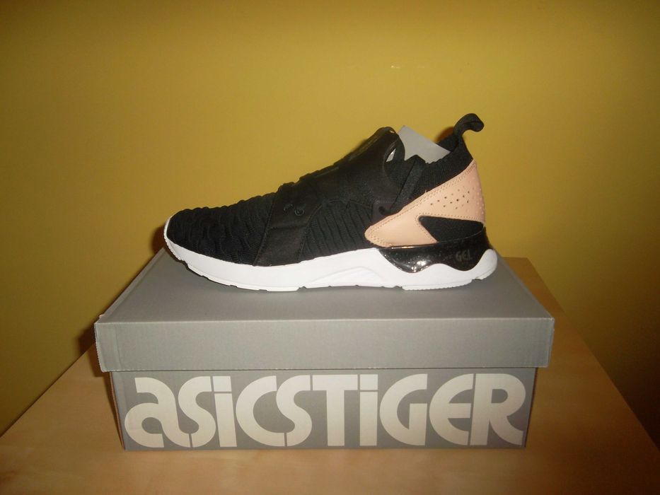 Adidasi Asics Gel-Lyte V Sanze Knit marimea 42.5