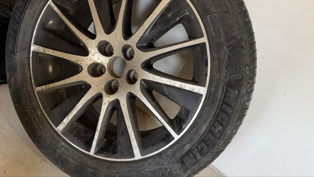 Шины с дисками для TOYOTA HIGHLANDER