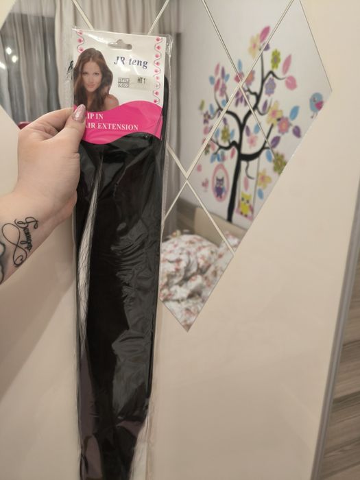 Синтетични:Къдрава Опашка,Права треса и   канеколон + Подарък чанта