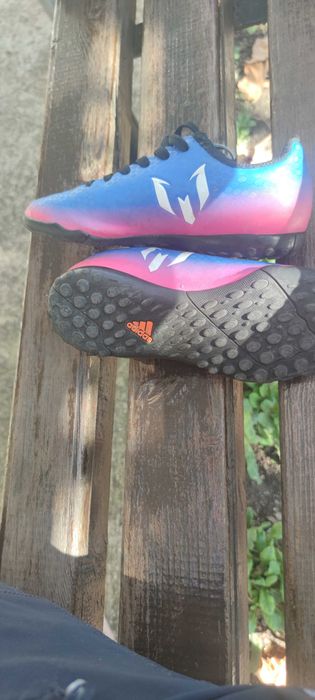 Спортни обувки -стоножки