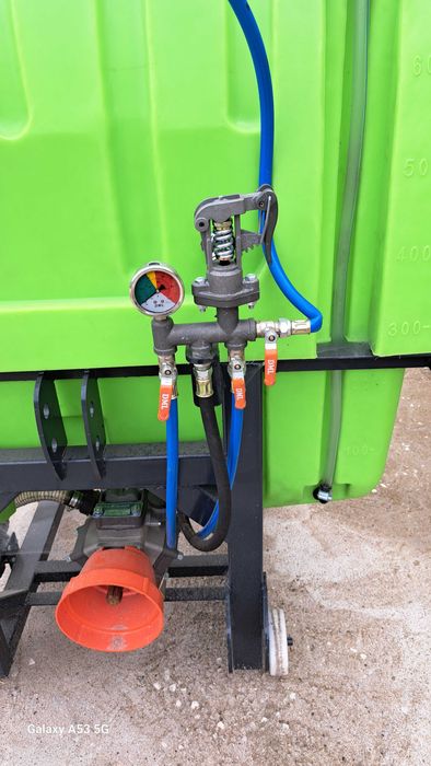 Пръскачка 800 л. Без рамена