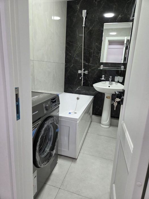 Здаётся на ареду 2 коннатная квартирв в Чилонзор 20 квартал 4 этажка