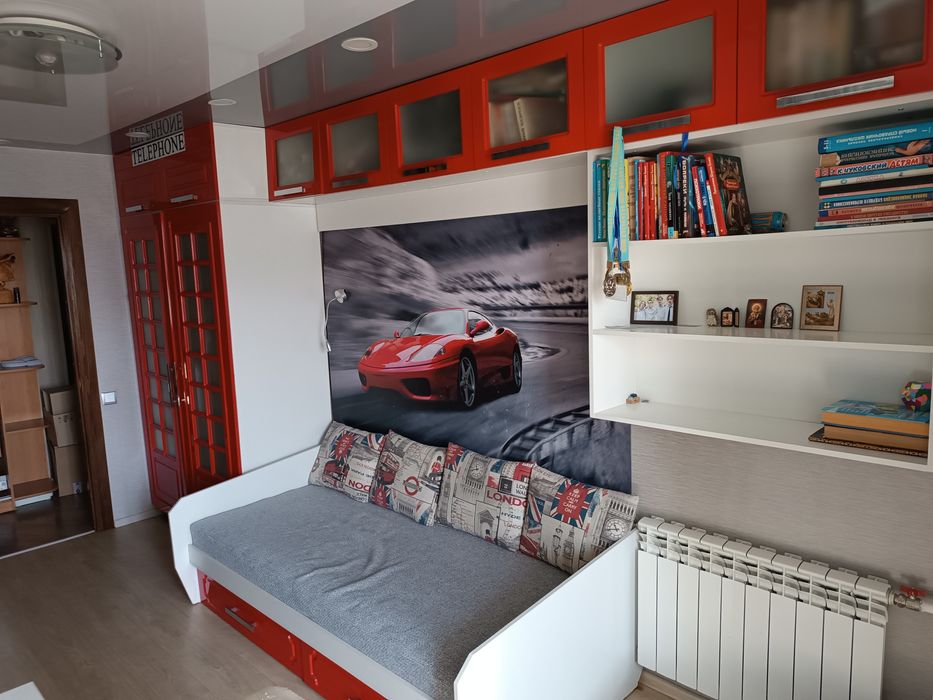 Продам набор подростковой мебели