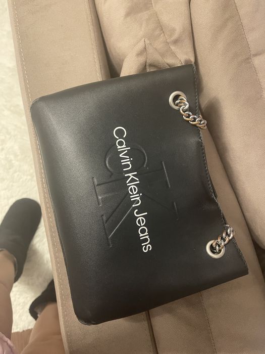 Geanta Calvin Klein