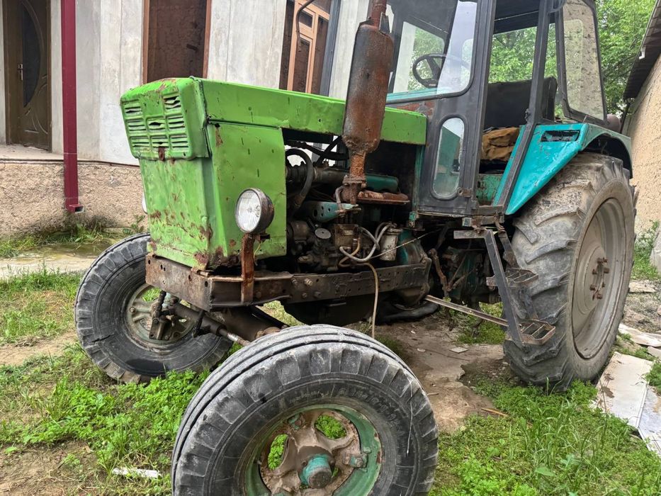 Traktor T40 sotiladi