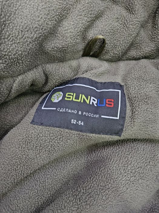 Продам куртки зимние