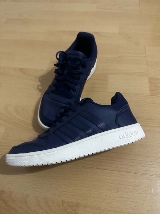 Adidasi Adidas marimea 38