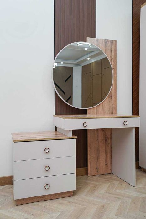 Спальные гарнитуры со склада