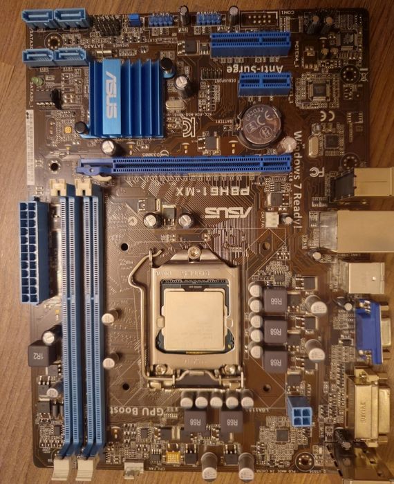 Продам материнскую плату 1155