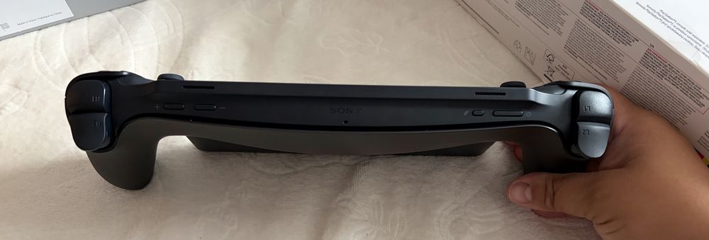 PlayStation Portal Remote Player, Midnight Black