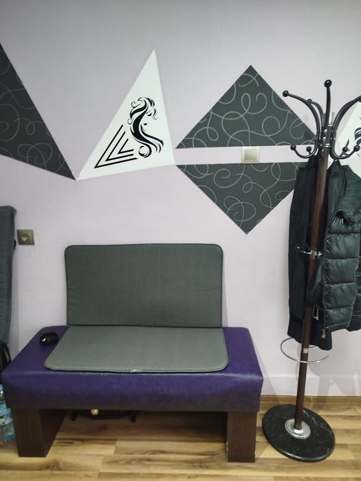 Продавам фризьорско оборудване