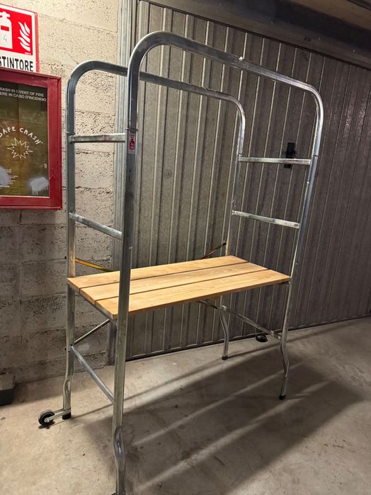 Schela mobila otel zincat pentru interioare